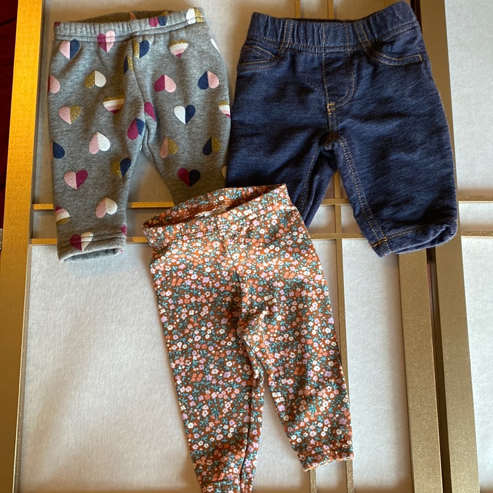 5/$25 9 piece baby girl bundle. - Picture 8 of 15